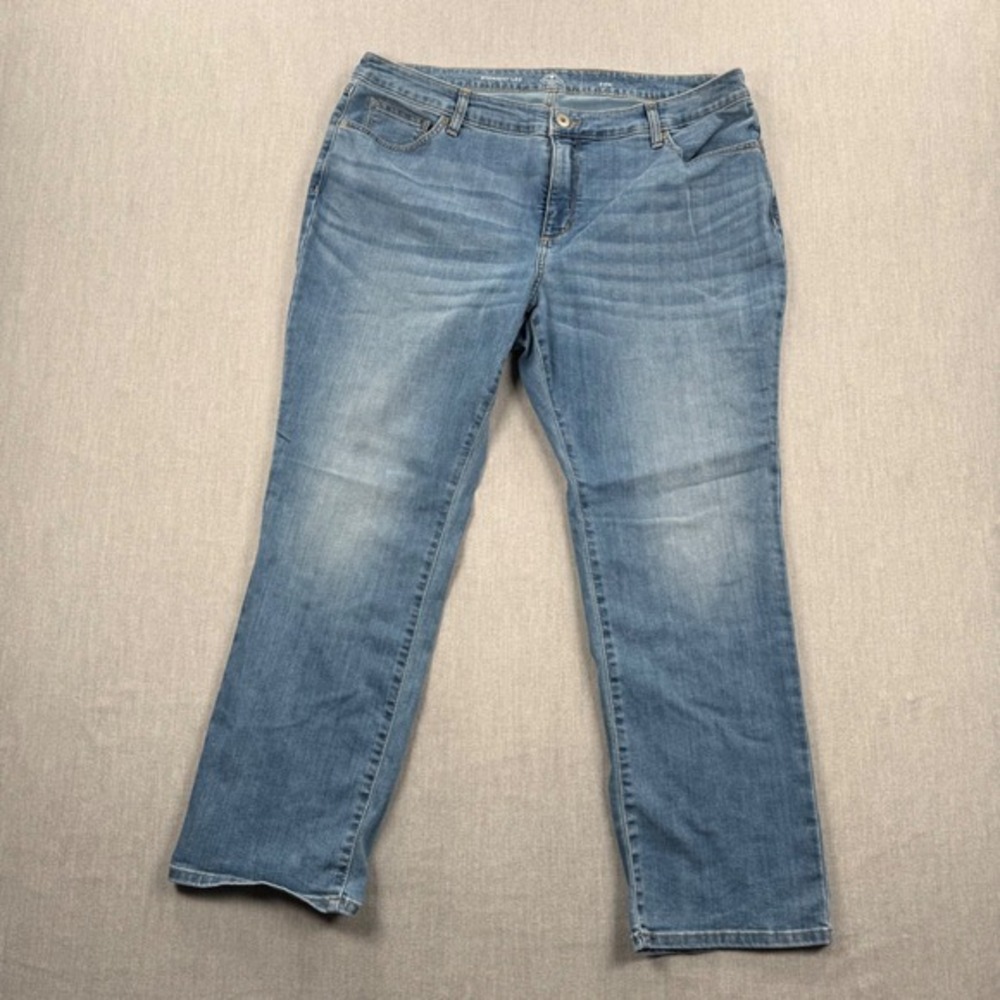 St. Johns Bay Straight Leg Jeans Womens 22W Medium Wash Blue Denim Pants